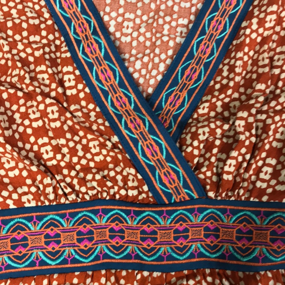Dress - Picture 3 of 4
